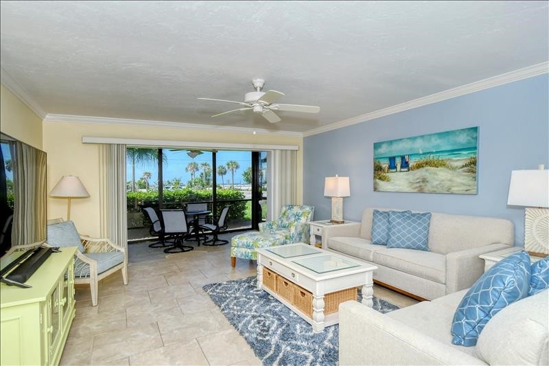 1C | Sarasota, FL | Crescent Royale Condominiums