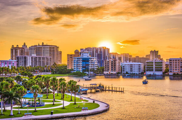 Your Guide To Downtown Sarasota | Local Activities | Crescent Royale ...